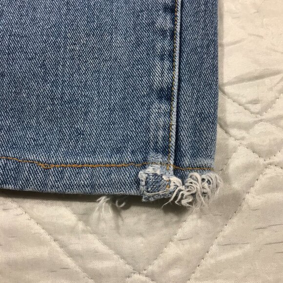 Cutter & Buck well worn blue jeans 52X32 - Picture 2 of 9